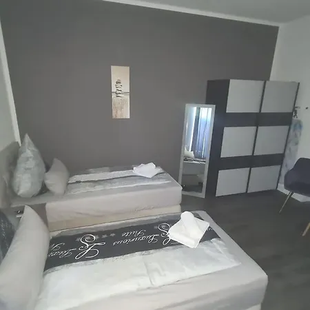 Apartament Suite 2 Bernburg Exterior photo